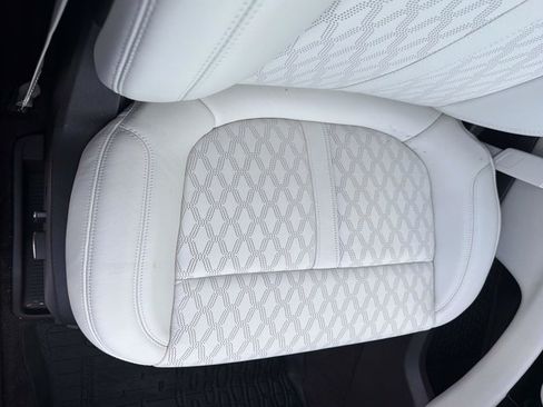Certified 2022 Lincoln Nautilus Black Label AWD/4WD image 19