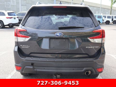 Used 2019 Subaru Forester Limited image 8