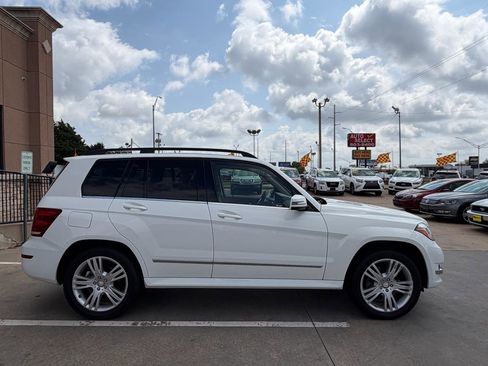 Used 2013 Mercedes-Benz GLK 350 2WD image 4