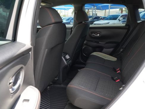 Used 2023 Honda HR-V Sport image 18