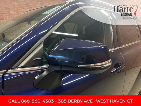 Used 2021 Toyota Highlander XLE image 41