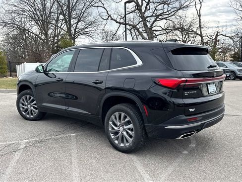 New 2026 Buick Enclave Preferred w/ LPO, Floor Liner Package AWD/4WD image 3