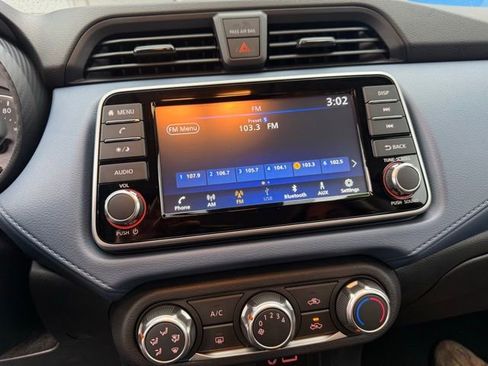 Used 2025 Nissan Versa SV w/ Trunk Package image 23