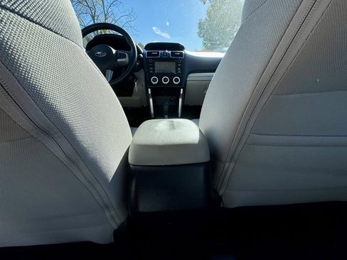 Used 2018 Subaru Forester 2.5i w/ Alloy Wheel Package image 13