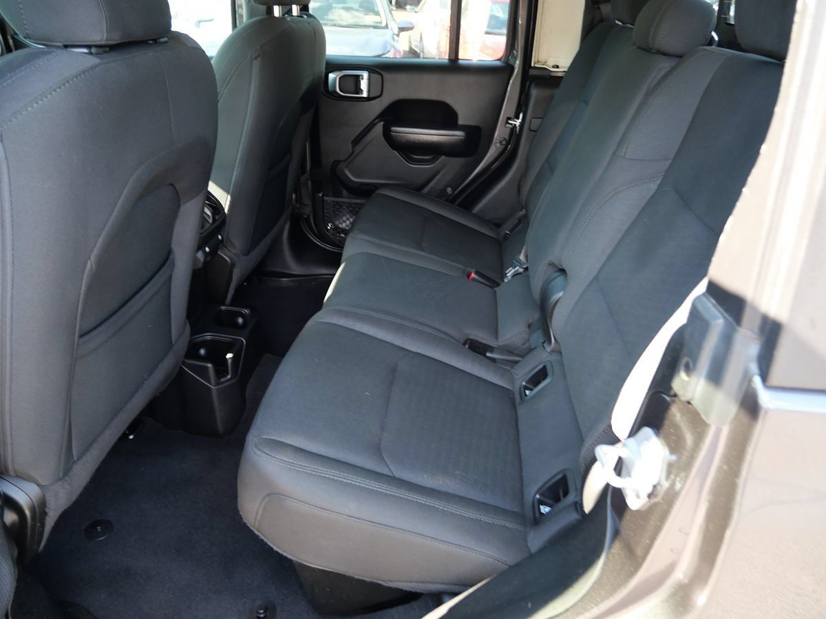 Used 2020 Jeep Gladiator Sport w/ Quick Order Package 24S AWD/4WD image 21