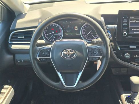 Used 2022 Toyota Camry LE AWD/4WD image 18