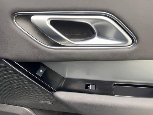 Used 2024 Land Rover Range Rover Velar S image 48