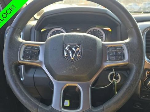 Used 2022 RAM 1500 Warlock AWD/4WD image 15