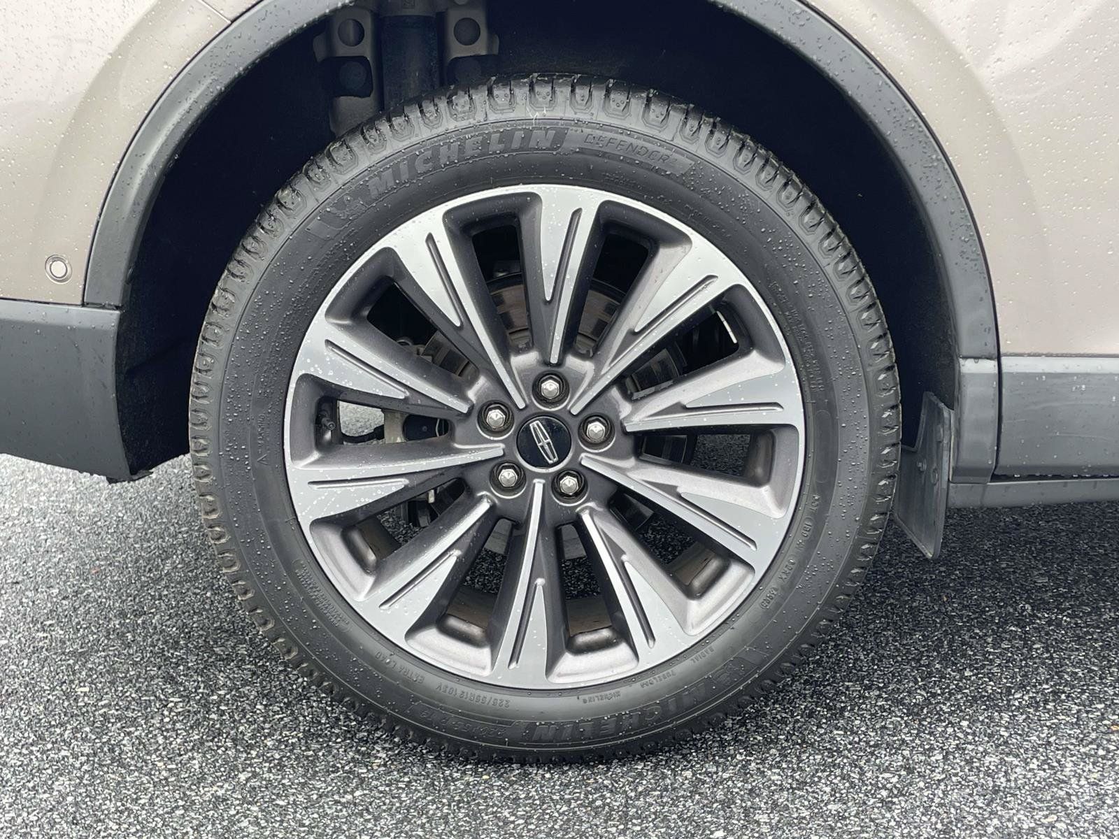 Used 2020 Lincoln Corsair Reserve FWD image 31