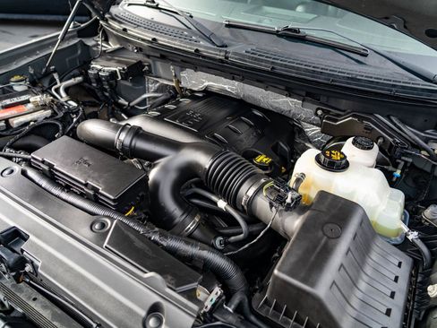 Used 2013 Ford F150 Platinum AWD/4WD image 33