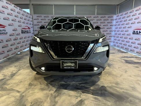 Used 2021 Nissan Rogue SL w/ Premium Package image 3