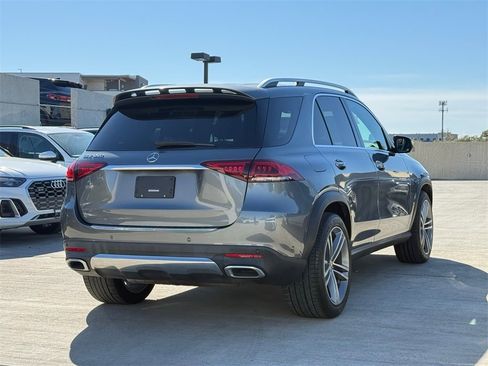 Used 2022 Mercedes-Benz GLE 350 w/ Premium Package image 9