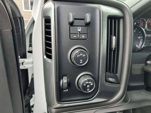 Used 2017 Chevrolet Silverado 2500 LTZ w/ Duramax Plus Package image 21