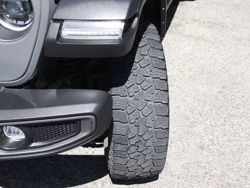 Used 2023 Jeep Gladiator Mojave w/ LED Lighting Group AWD/4WD image 41