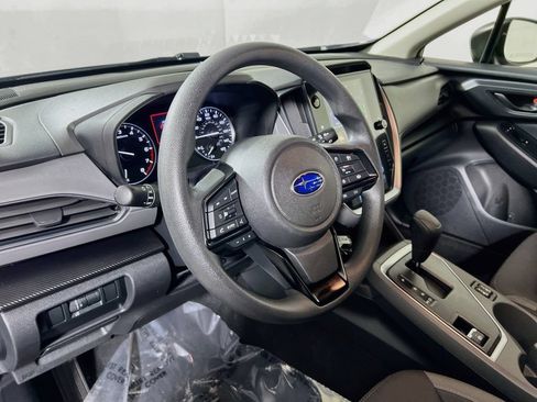 Used 2025 Subaru Crosstrek 2.5i Premium AWD/4WD image 9