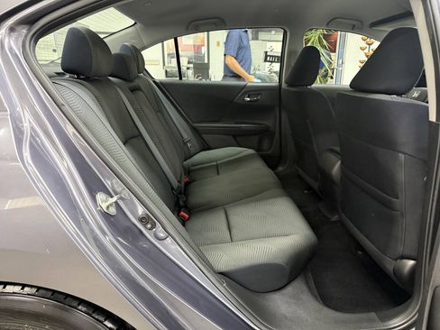 Used 2015 Honda Accord LX image 15