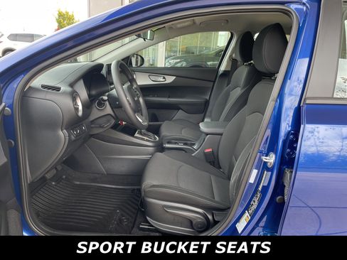 Used 2024 Kia Forte LXS w/ LXS Technology Package image 7