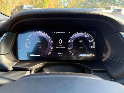 New 2025 Jeep Grand Cherokee Altitude image 18