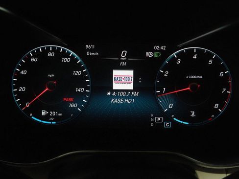 Used 2022 Mercedes-Benz GLC 300 4MATIC image 18