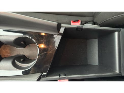 Used 2025 Hyundai Elantra SEL FWD image 25