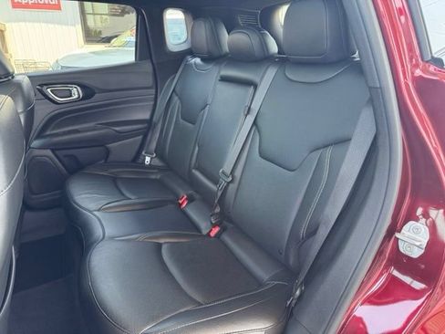 Used 2022 Jeep Compass High Altitude AWD/4WD image 22