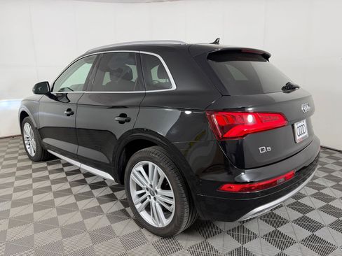 Used 2019 Audi Q5 2.0T Premium Plus w/ Premium Plus Package AWD/4WD image 3
