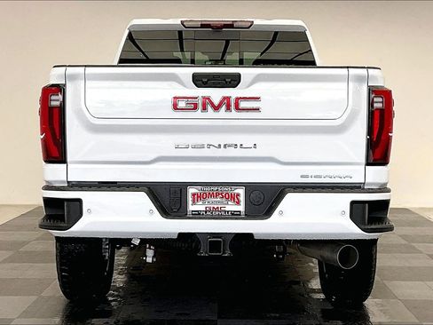 New 2026 GMC Sierra 2500 Denali w/ Denali Reserve Package image 3