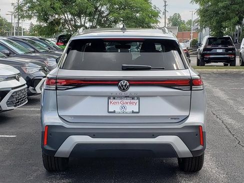 New 2026 Volkswagen Tiguan SE AWD/4WD image 4