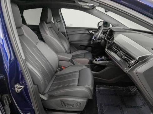 Used 2023 Audi Q4 e-tron Premium Plus w/ Premium Plus AWD/4WD image 24