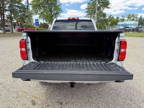 Used 2018 Chevrolet Silverado 1500 LT w/ All Star Edition AWD/4WD image 12