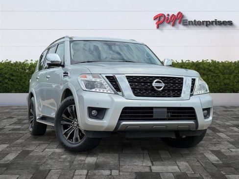 Used 2019 Nissan Armada Platinum w/ Captain's Chairs Package RWD image 2