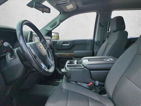Used 2021 Chevrolet Silverado 1500 LT w/ Z71 Off-Road Package AWD/4WD image 15