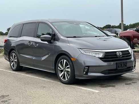 Used 2023 Honda Odyssey Touring image 23