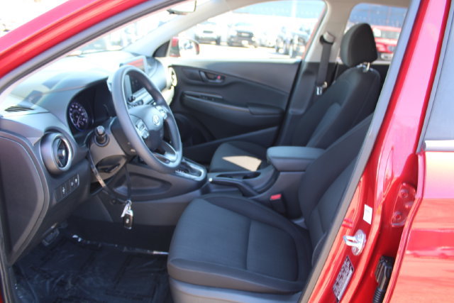 Used 2023 Hyundai Kona SEL AWD/4WD image 29