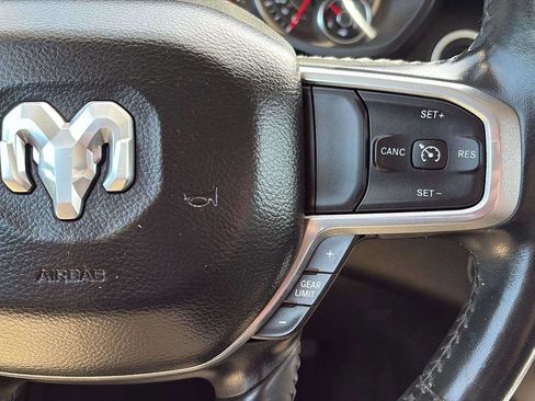 Used 2021 RAM 1500 Laramie AWD/4WD image 9