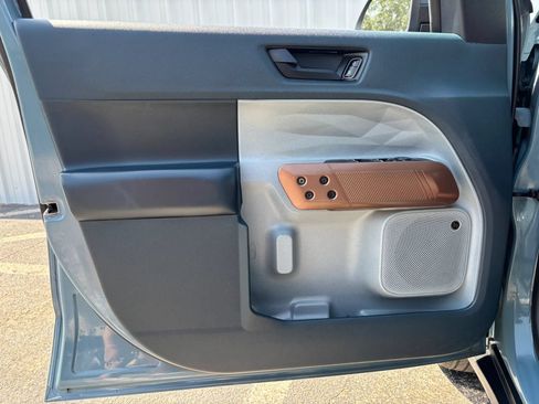 Used 2023 Ford Maverick Lariat w/ Lariat Luxury Package FWD image 48
