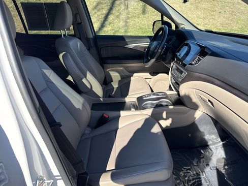 Used 2023 Honda Ridgeline RTL-E image 37