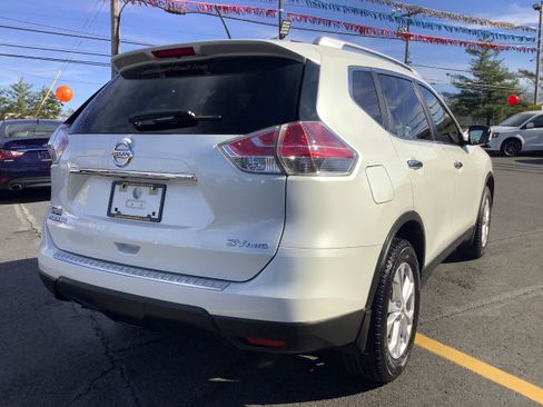 Used 2015 Nissan Rogue SV image 7