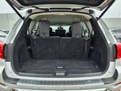 Used 2020 Nissan Pathfinder SL AWD/4WD image 21