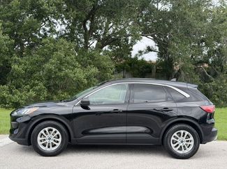 Used 2022 Ford Escape SE FWD video 2