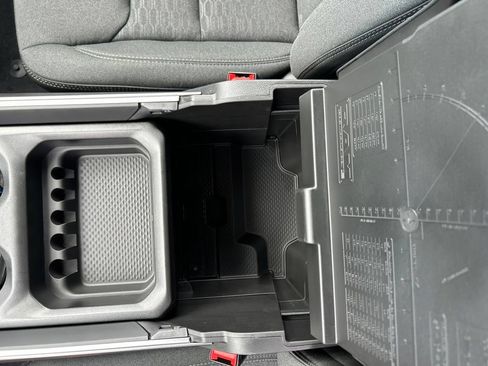 New 2026 RAM 1500 4x4 Crew Cab image 27