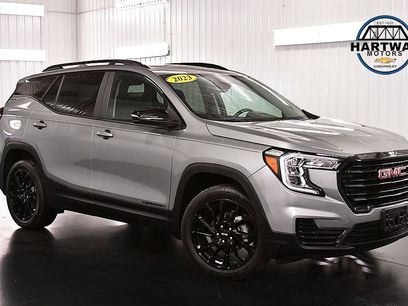 Used 2023 GMC Terrain SLE w/ Driver Convenience Package