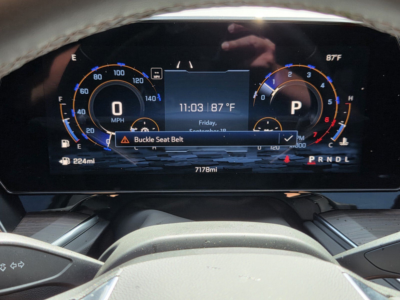 New 2027 Chevrolet Equinox LT w/ Convenience Package II FWD image 24