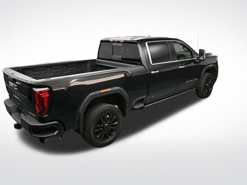 Used 2023 GMC Sierra 2500 Denali w/ Denali Black Diamond Edition AWD/4WD image 19