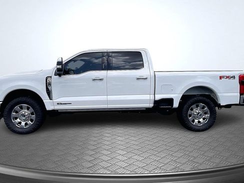 Used 2024 Ford F250 Lariat w/ Lariat Ultimate Package AWD/4WD image 8