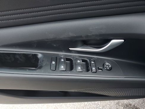 New 2026 Hyundai Elantra Limited image 19