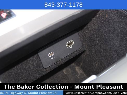 Used 2024 Land Rover Range Rover SE AWD/4WD image 22