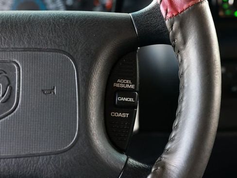 Used 2000 Dodge B3500 RWD image 32