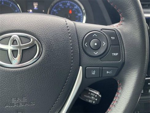 Used 2017 Toyota Corolla SE 50th Anniversary image 33