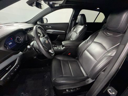 Used 2023 Cadillac XT4 Premium Luxury w/ Technology Package AWD/4WD image 13
